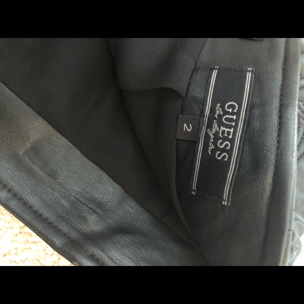 Faux Leather Guess Skirt - Picture 3 of 4